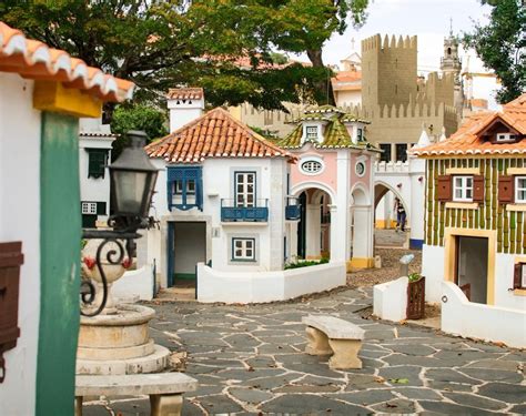 pueblo en miniatura portugal|Portugal dos Pequenitos en Coímbra